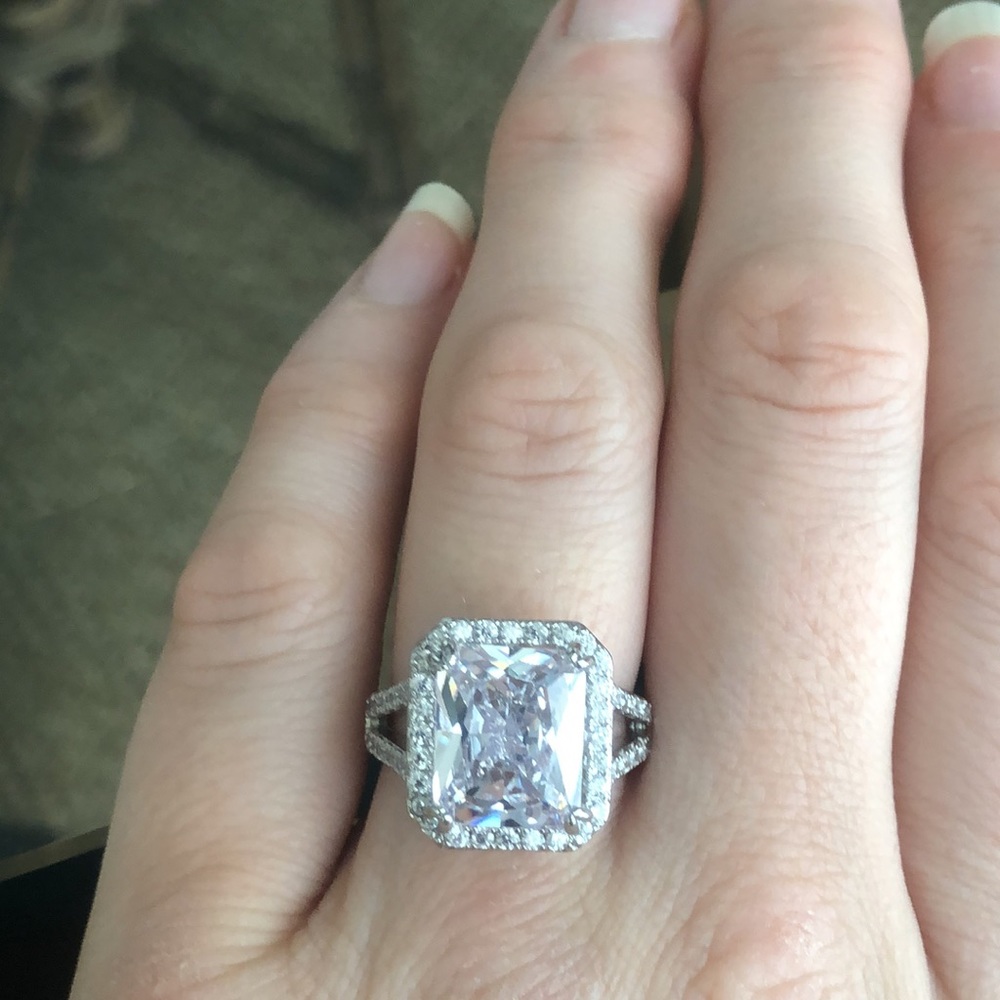 Sterling Silver Diamond Cubic Zirconia Ring - Picture 2 of 10